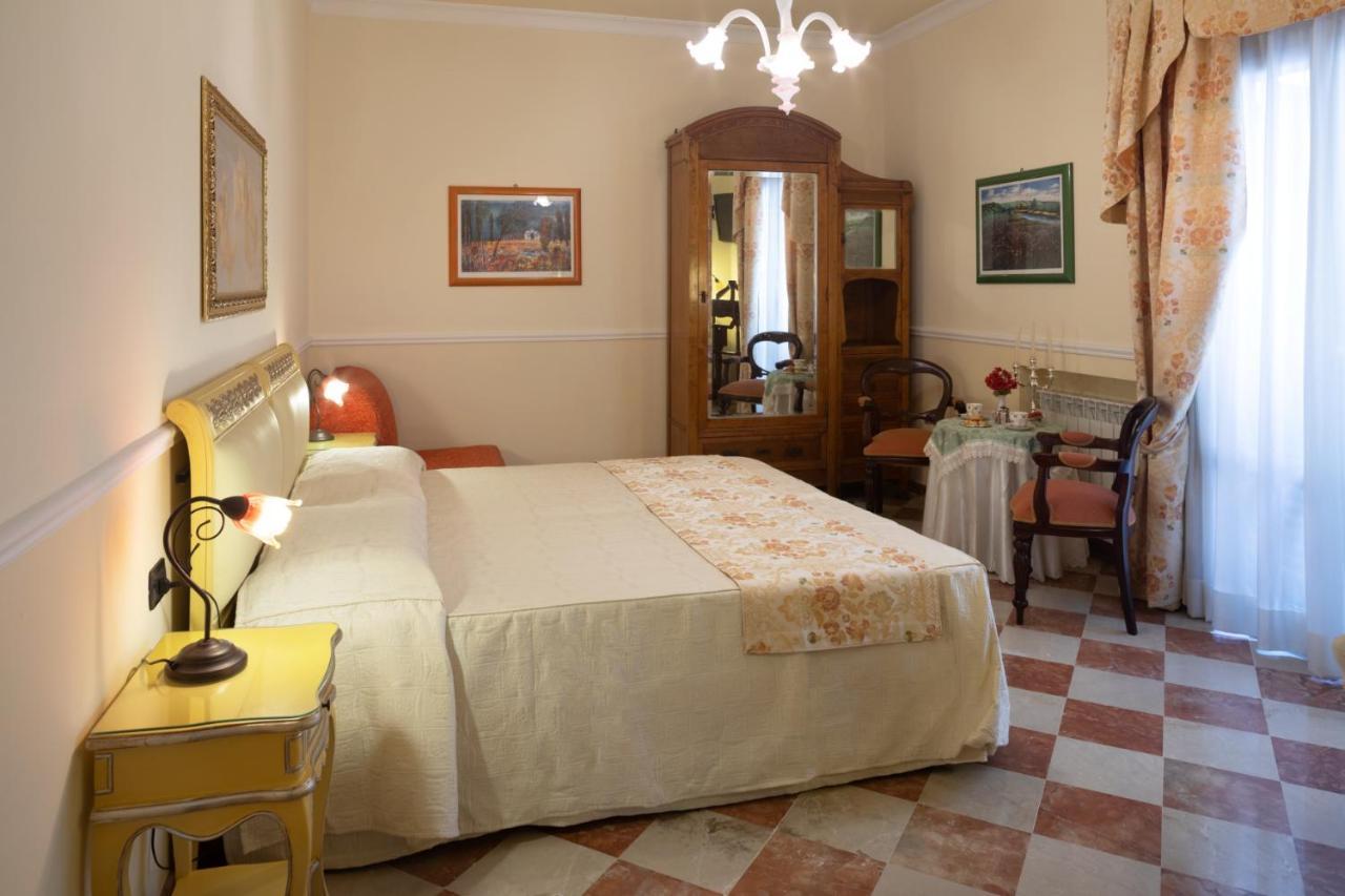 Hotel Trinacria Palermo Bagian luar foto